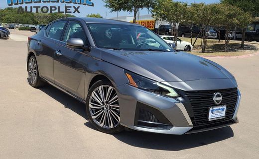 2025 Nissan Altima SL
