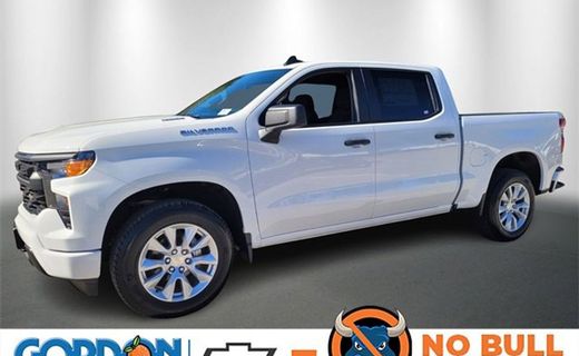 2025 Chevrolet Silverado Custom