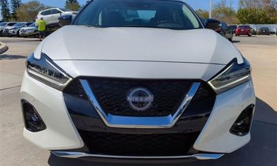 2023 Nissan Maxima Platinum