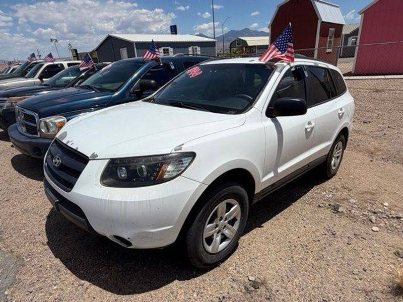 2009 Hyundai Santa FE — a typically priced live listing