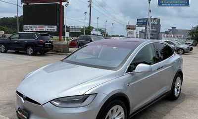2018 Tesla Model X 75D