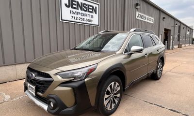 2023 Subaru Outback Touring