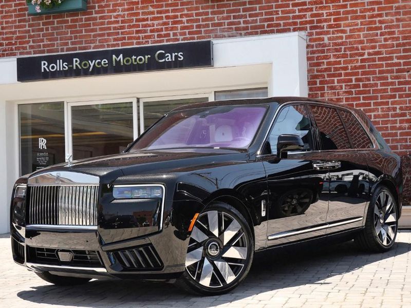 2027 Rolls Royce Cullinan — a typically priced live listing