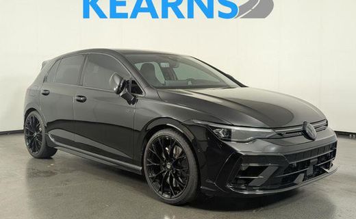 2025 Volkswagen Golf R Black Edition