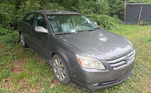 2006 Toyota Avalon XLS