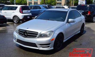 2012 Mercedes-Benz C-Class C250