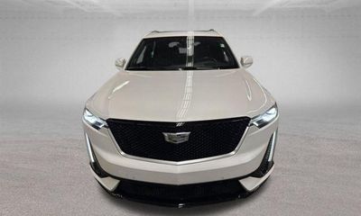 2024 Cadillac XT6 Sport