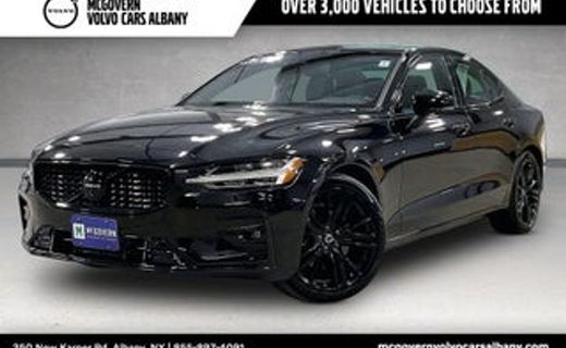 2024 Volvo S60 Plus Black Edition