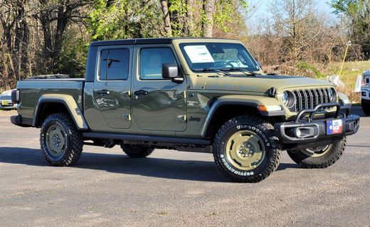 2026 Jeep Gladiator Sport