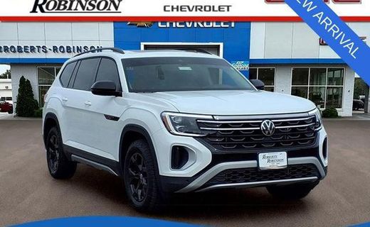 2025 Volkswagen Atlas 4MOTION Peak Edition