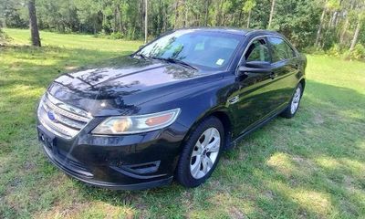 2010 Ford Taurus SEL