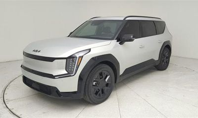 2026 Kia EV9 Land
