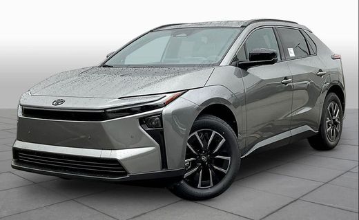 2026 Toyota BZ XLE Plus