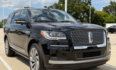 2023 Lincoln Navigator Reserve