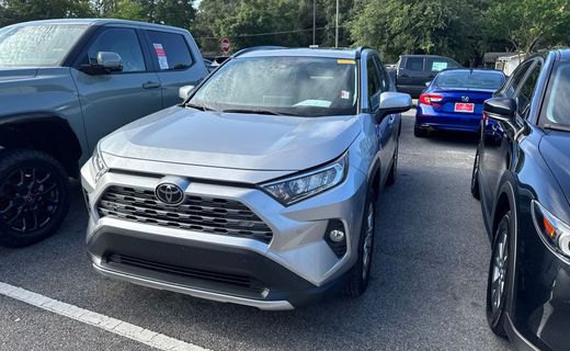2020 Toyota RAV4 Limited