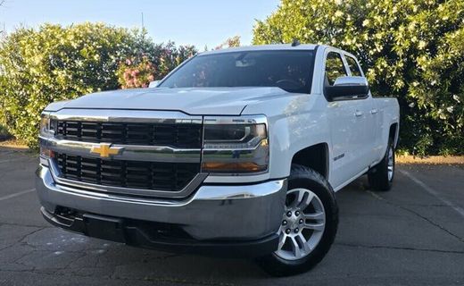 2017 Chevrolet Silverado LT