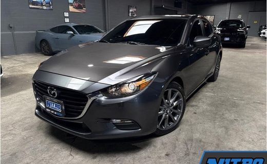 2018 Mazda MAZDA3 Touring