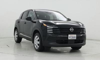 2025 Nissan Kicks MPV SV