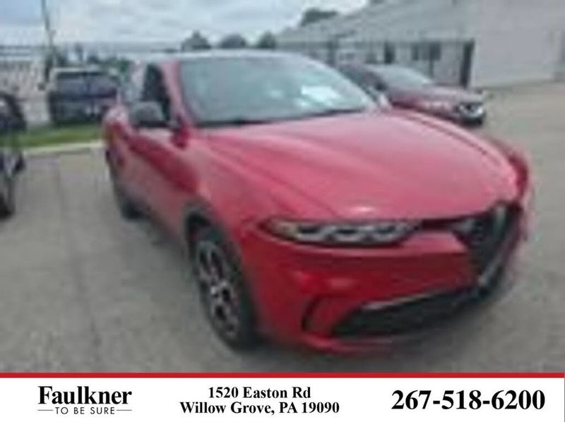 2024 Alfa Romeo Tonale — a typically priced live listing