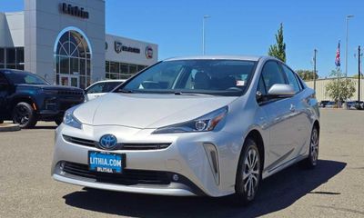 2020 Toyota Prius LE