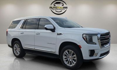 2023 GMC Yukon SLT