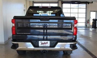 2023 Chevrolet Silverado LT