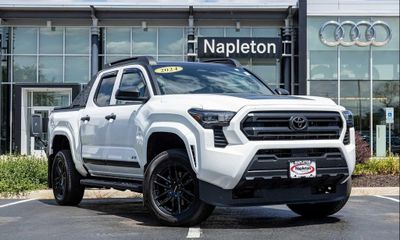 2024 Toyota Tacoma SR