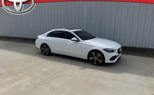 2025 Mercedes-Benz C-Class C300