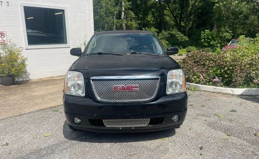 2013 GMC Yukon Denali XL
