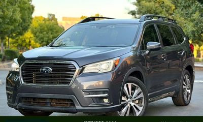 2020 Subaru Ascent Limited 7 ES