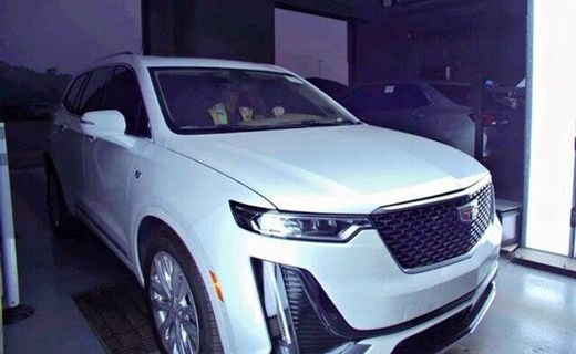 2025 Cadillac XT6 Premium Luxury Platinum