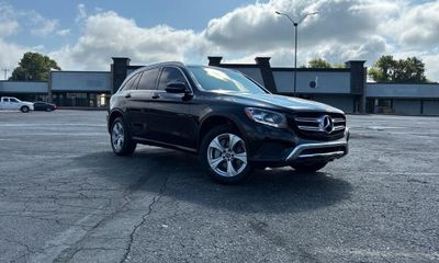 2018 Mercedes-Benz GLC-Class GLC