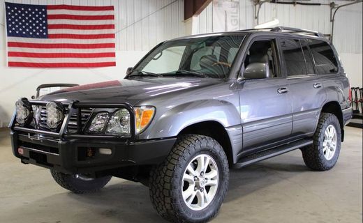 2004 Lexus LX 470