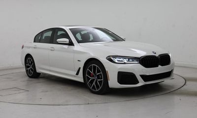 2023 BMW 530e 530XE