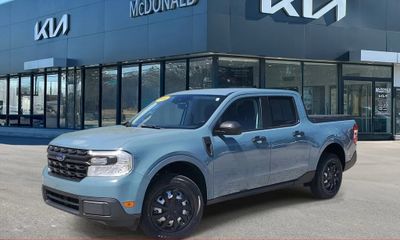 2022 Ford Maverick XL