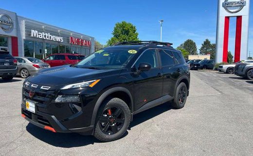 2026 Nissan Rogue SV