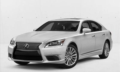 2015 Lexus LS 460