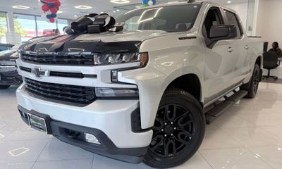 2020 Chevrolet Silverado RST