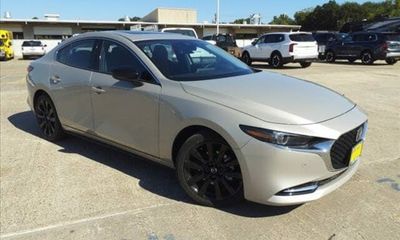 2022 Mazda MAZDA3 Premium Plus Package