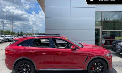 2020 Jaguar F-Pace SVR
