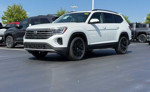 2026 Volkswagen Atlas 4MOTION SE