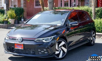 2022 Volkswagen Golf GTI SE