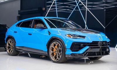 2024 Lamborghini Urus Performante