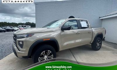 2024 GMC Canyon AT4