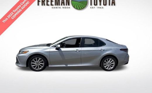 2022 Toyota Camry LE