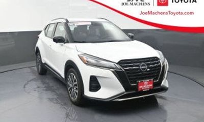 2025 Nissan Kicks MPV SV