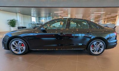2023 Audi A4 S Line Quattro