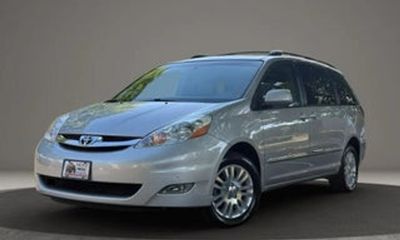 2008 Toyota Sienna XLE