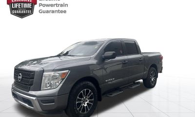 2023 Nissan Titan