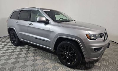 2018 Jeep Grand Cherokee Laredo